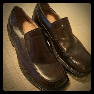 Men's dress shoes